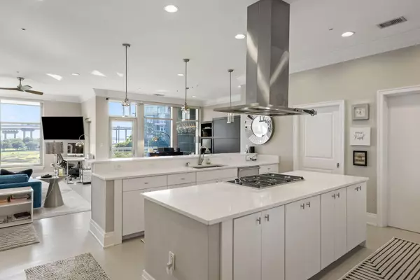 Mount Pleasant, SC 29464,238 Cooper River Dr
