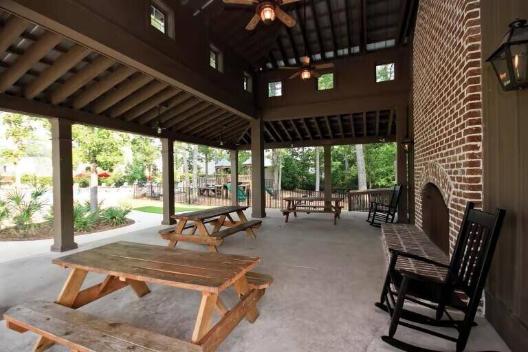 Charleston, SC 29414,1732 Grovehurst Dr