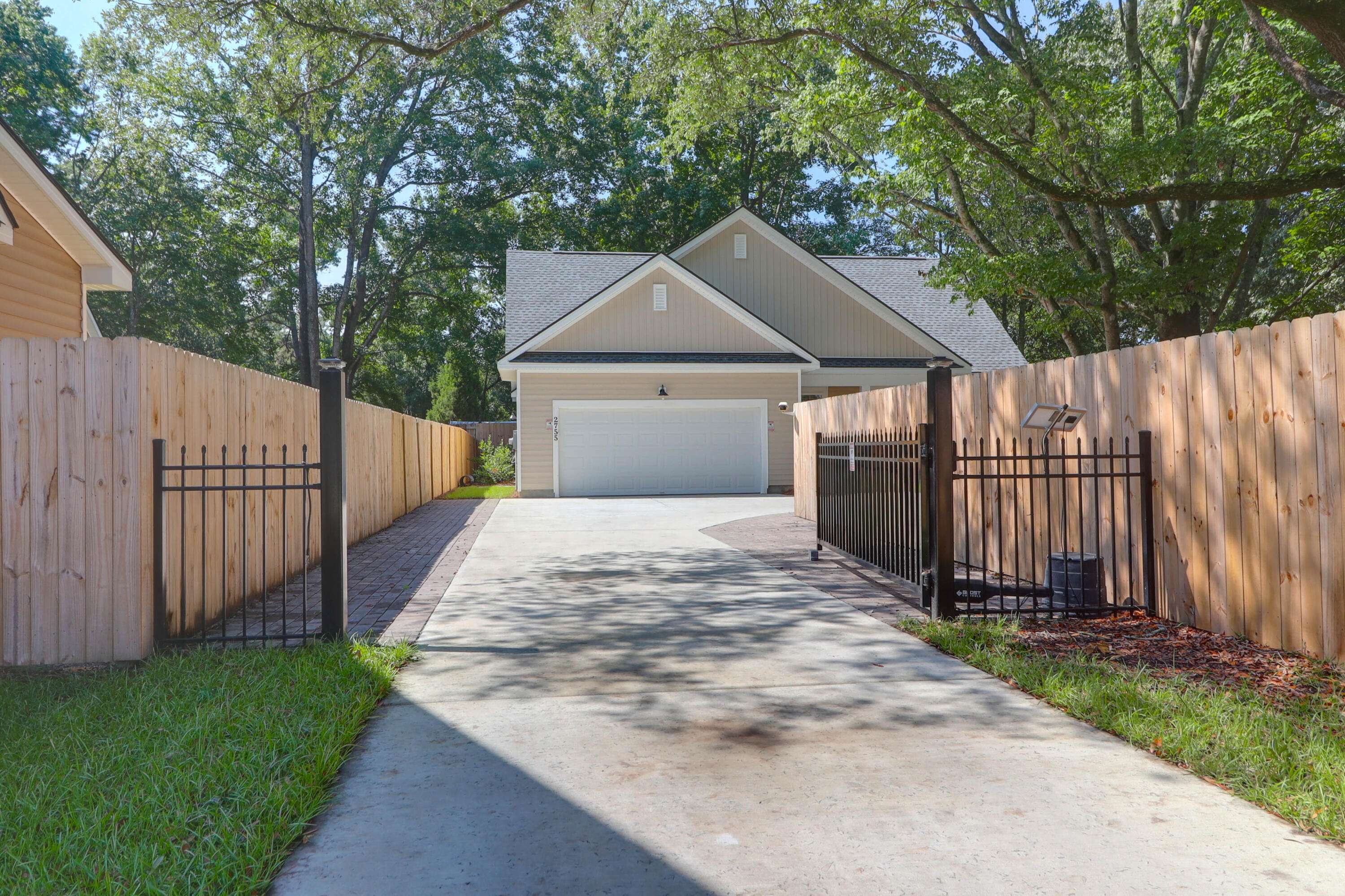 North Charleston, SC 29406,2755 Tyler St
