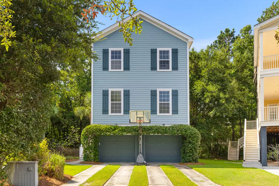 4136 Egrets Point Dr, Mount Pleasant, SC 29466