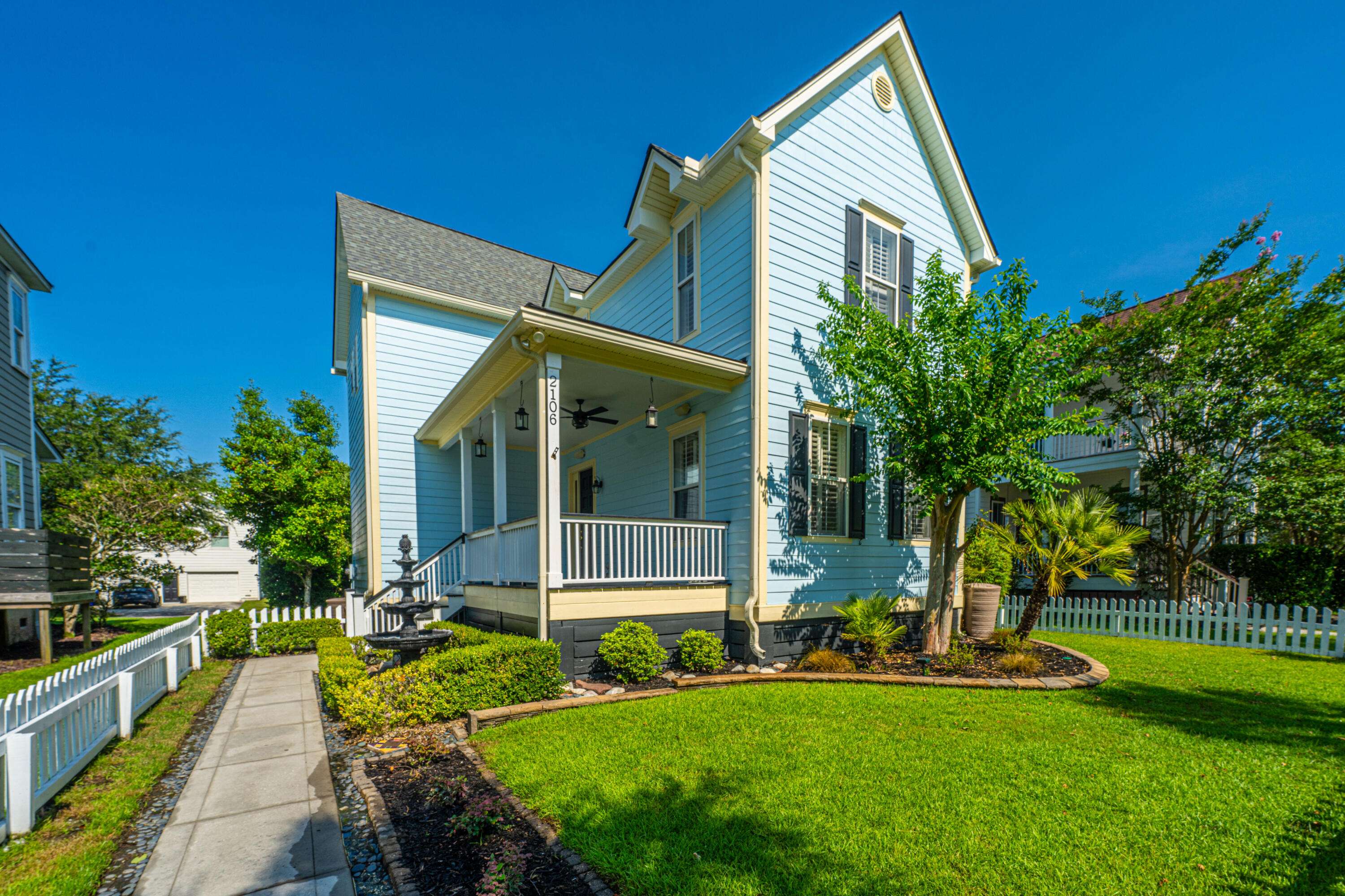 2106 Hartfords Bluff Ln, Mount Pleasant, SC 29466