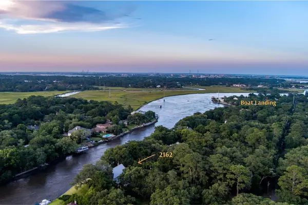 2162 Wappoo Hall Rd, Charleston, SC 29412