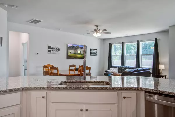 Summerville, SC 29486,423 Squire Pope Rd