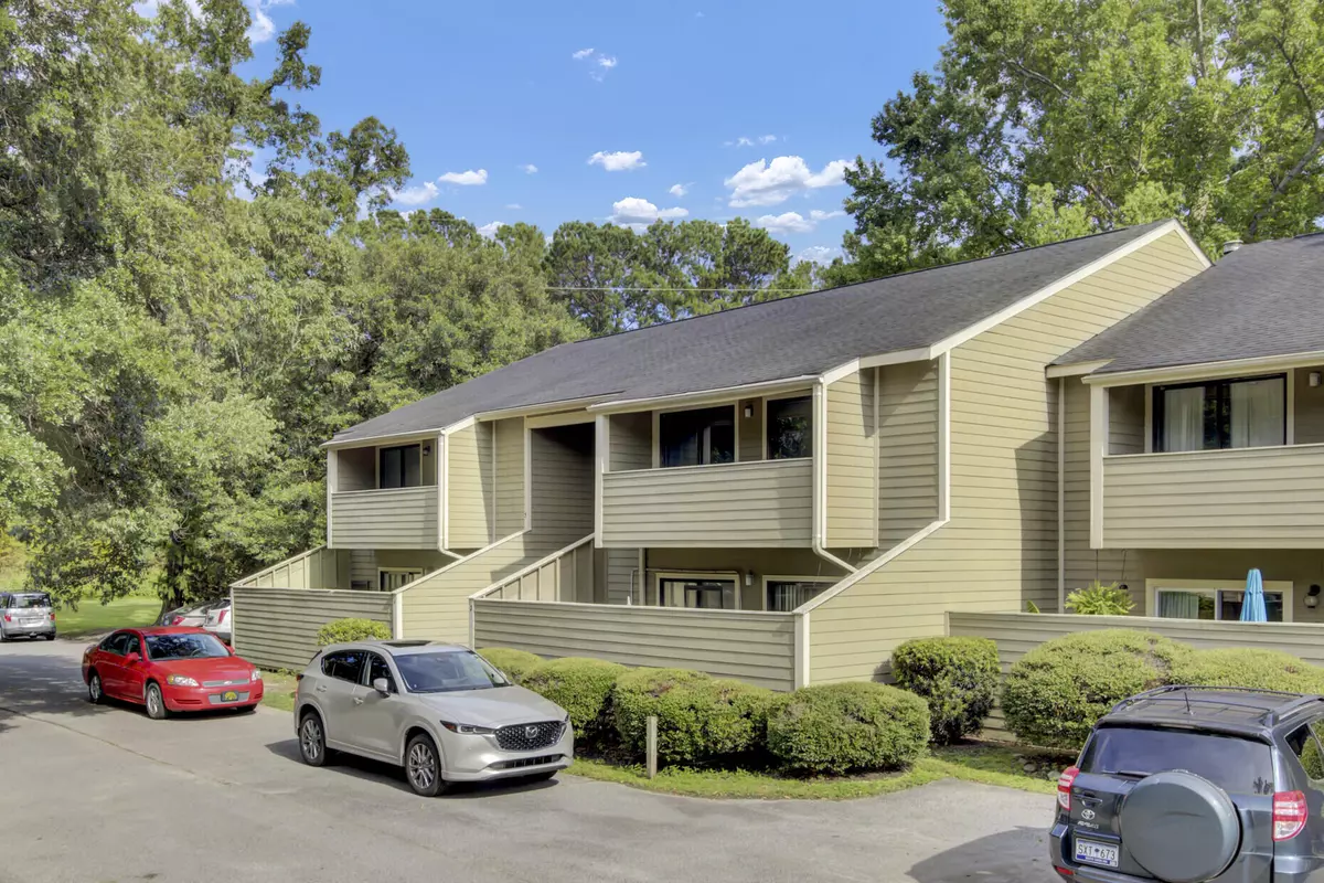 Charleston, SC 29414,2305 Treescape Dr # 1505