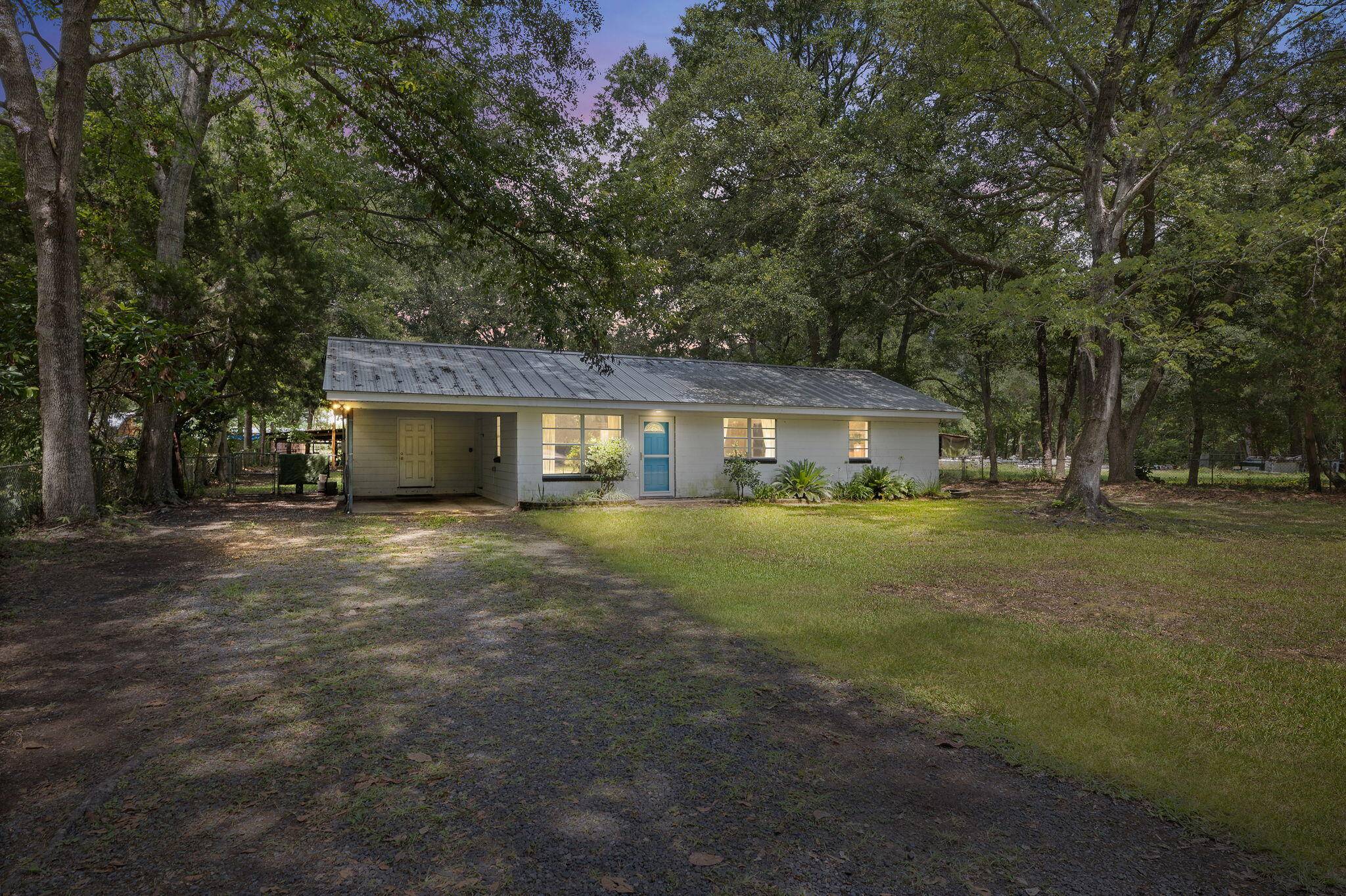 6218 Bevington Rd, Hollywood, SC 29449