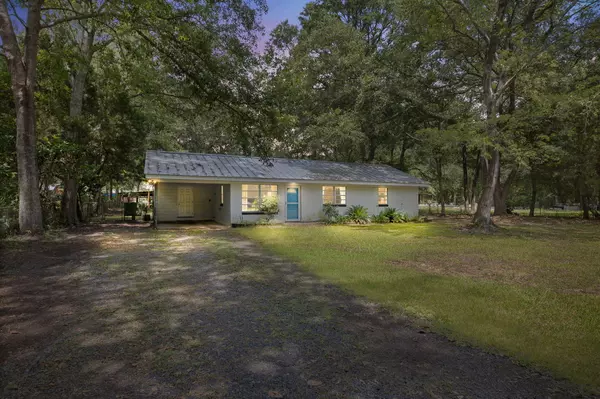 6218 Bevington Rd, Hollywood, SC 29449