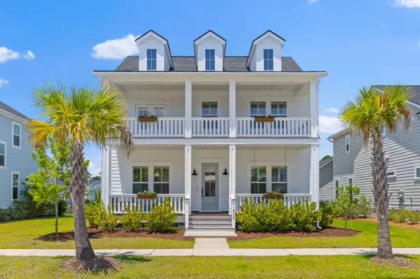 1828 Agate Bay Dr, Mount Pleasant, SC 29466