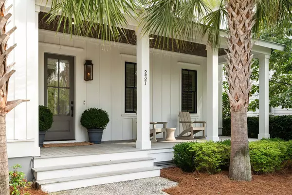 Charleston, SC 29492,237 Black Powder Ln