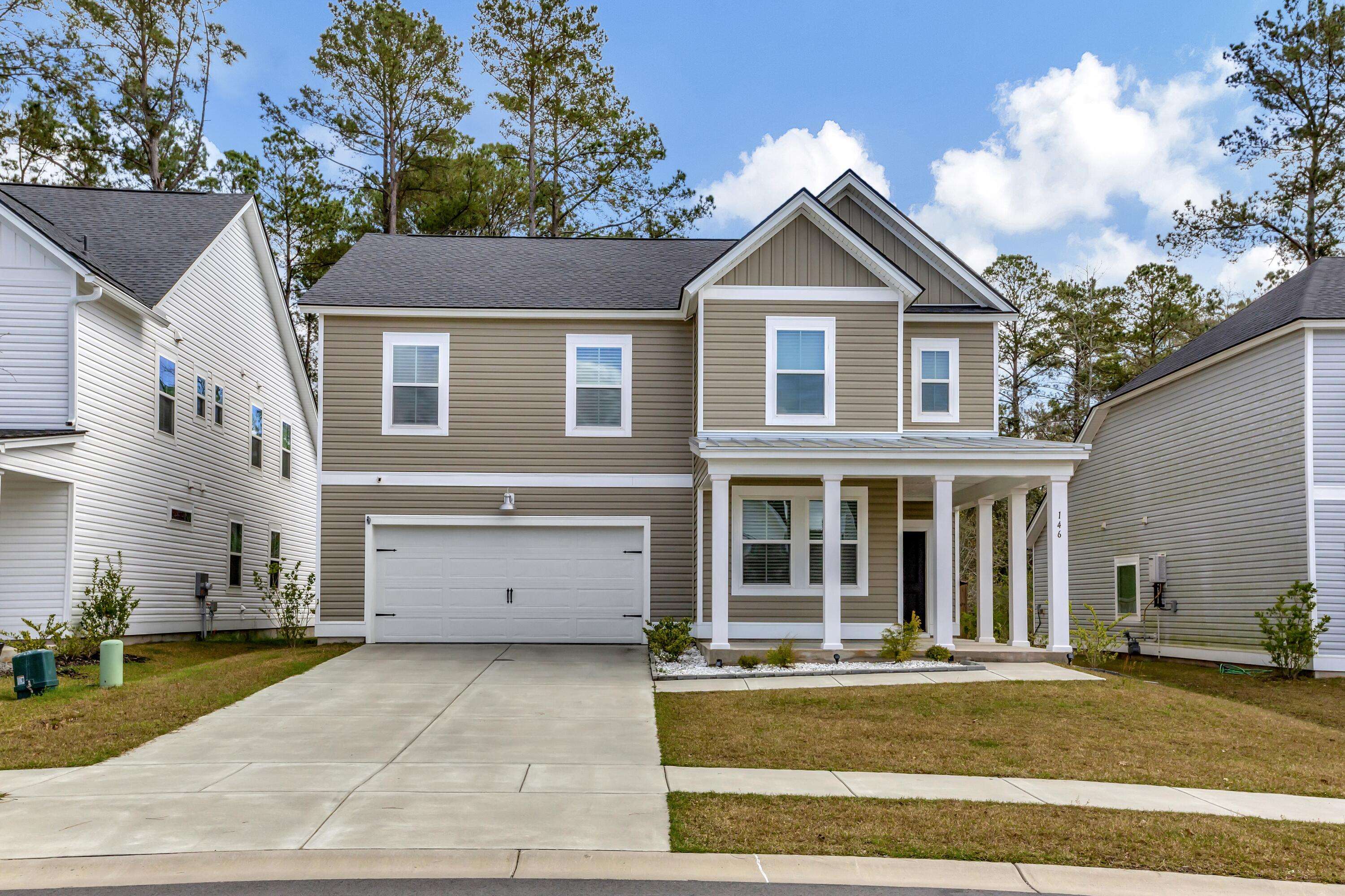 146 Red Bluff St, Summerville, SC 29483