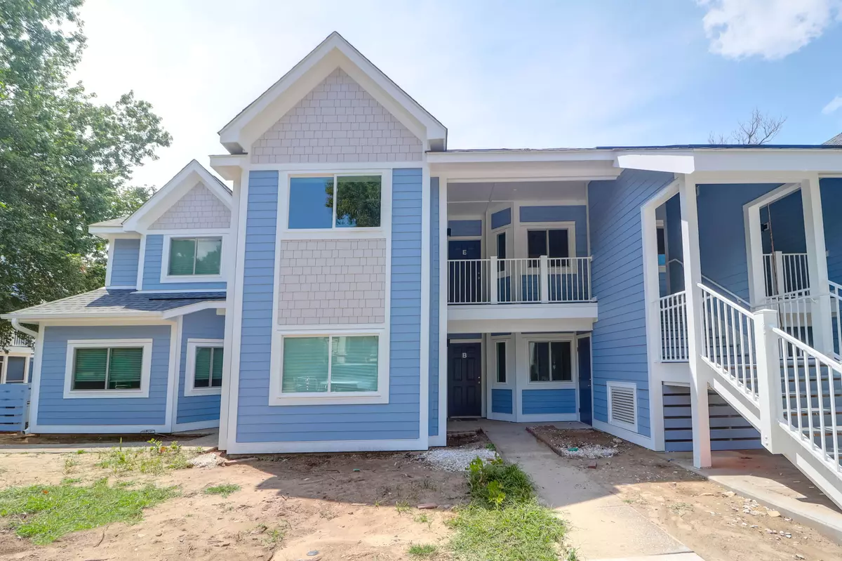 Mount Pleasant, SC 29464,857 Liriope Ln #E