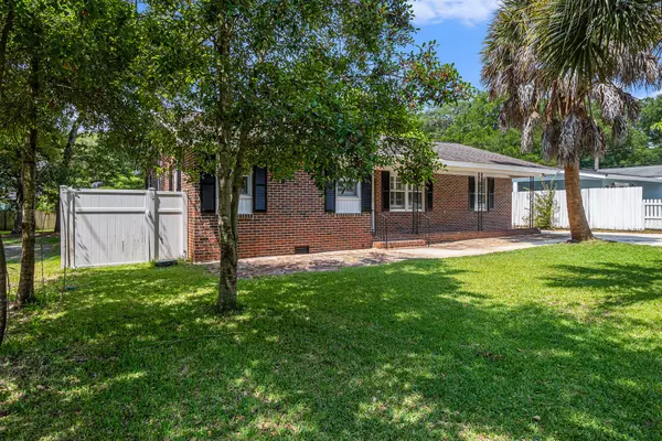 Surfside Beach, SC 29575,517 N 2nd Ave #N