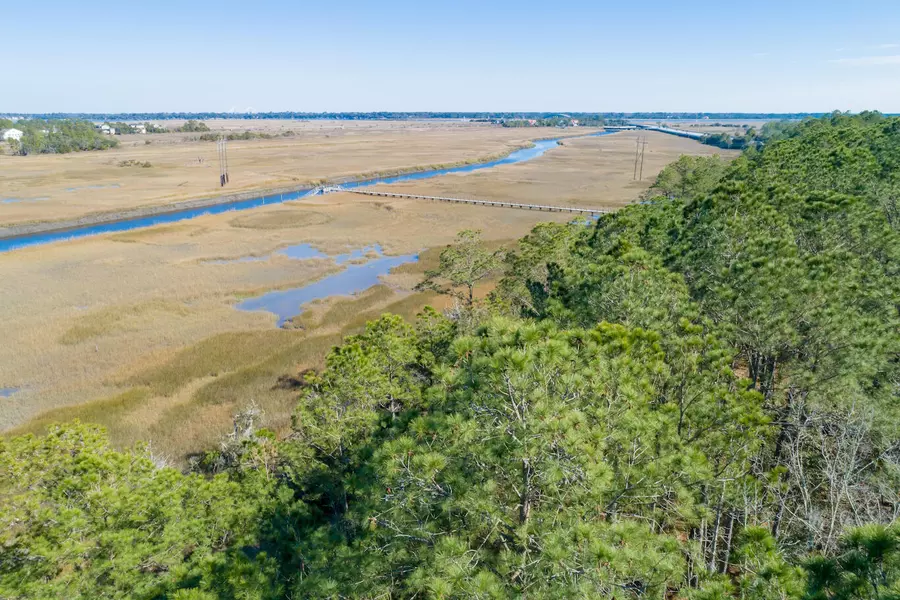 1515 John Fenwick Ln, Johns Island, SC 29455