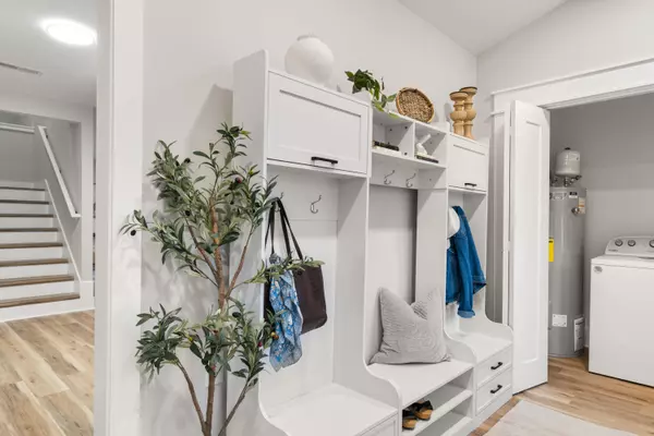 Goose Creek, SC 29445,208 Horseshoe Dr