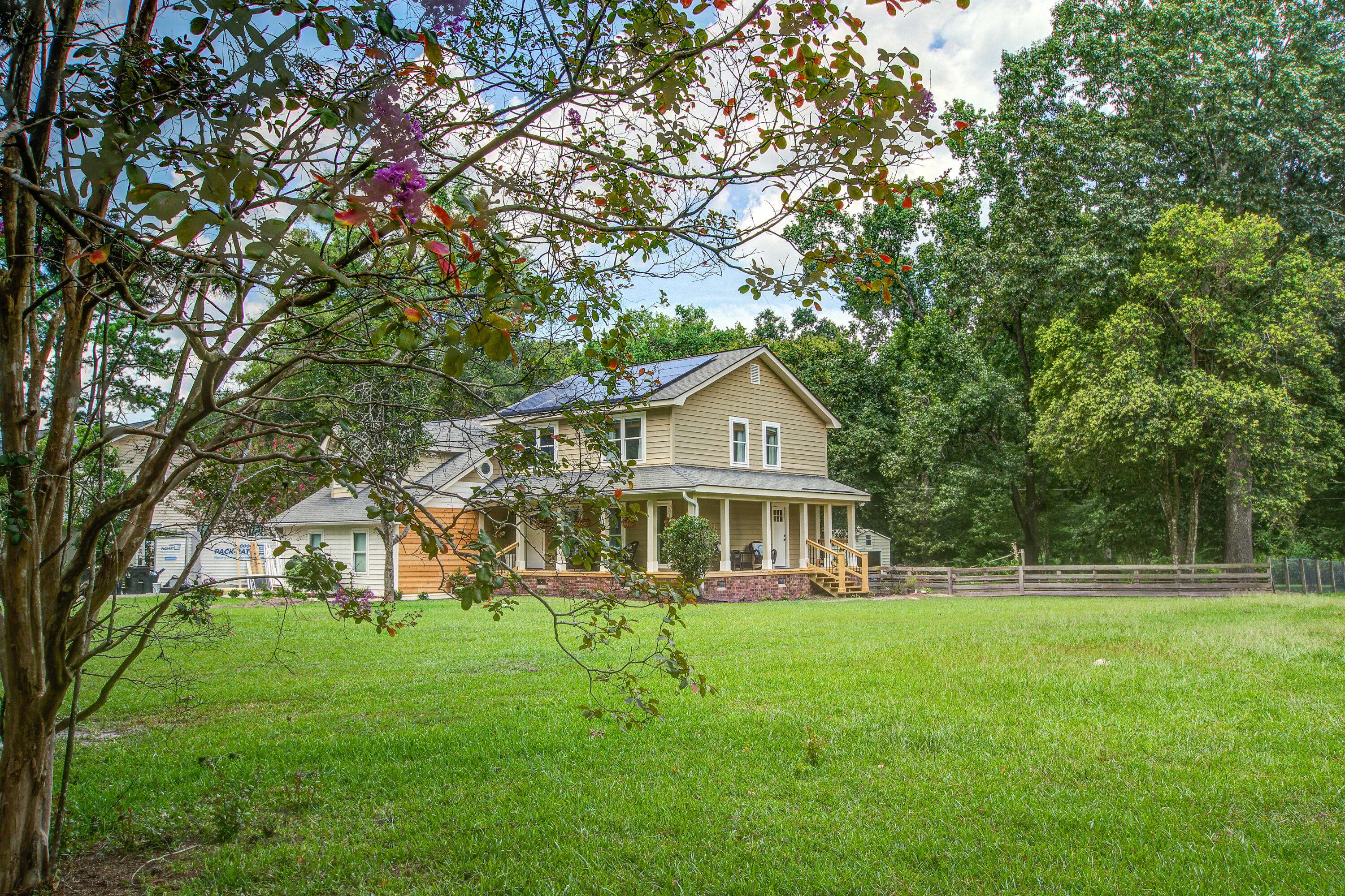 Summerville, SC 29483,110 Chaussee Blvd