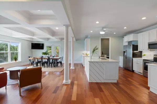 Isle Of Palms, SC 29451,15 42nd Ave