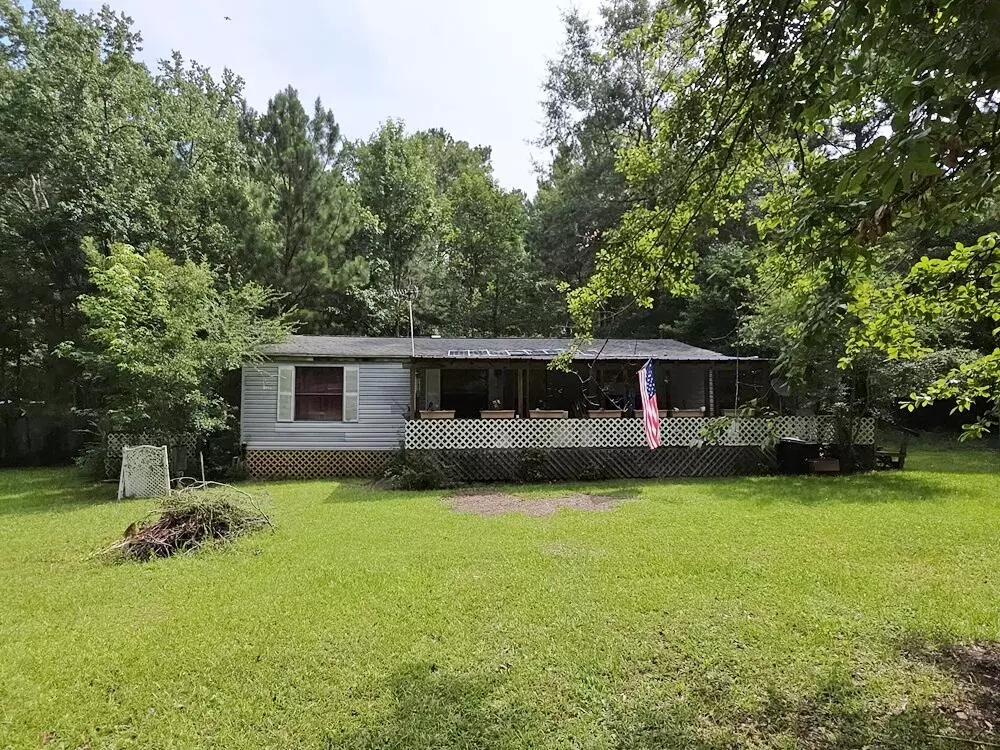 Summerville, SC 29483,218 Whippoorwill Dr