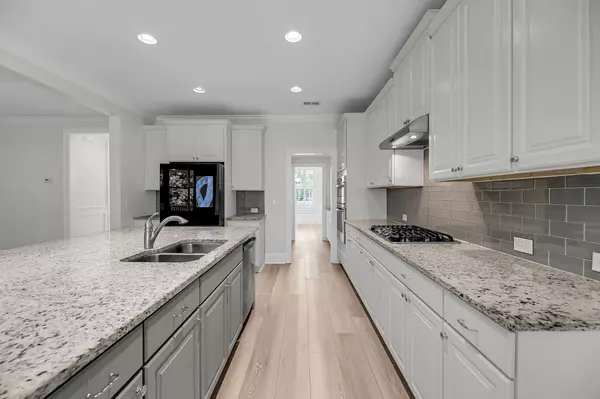 Mount Pleasant, SC 29466,1313 Whisker Pole Ln