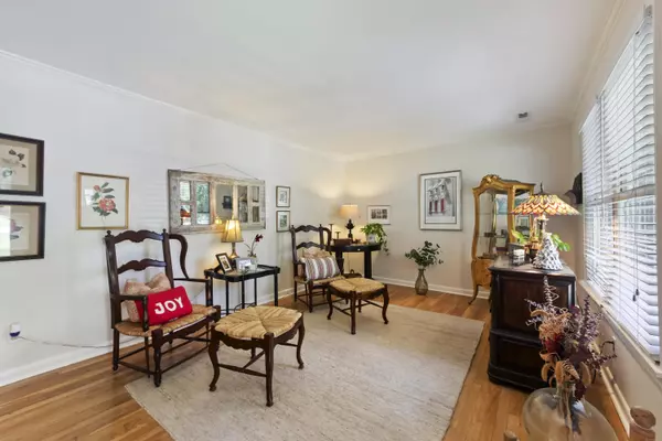 Charleston, SC 29407,1637 Falmouth St