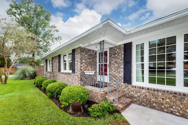 Goose Creek, SC 29445,218 Ellen St