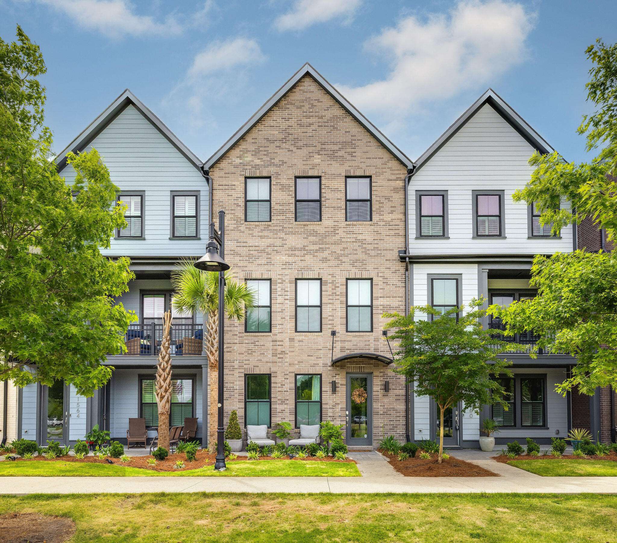 1562 Hancock St #B-3, Mount Pleasant, SC 29464
