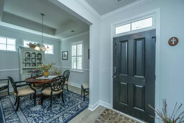 Summerville, SC 29483,102 Angelica Ave