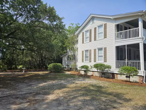 Johns Island, SC 29455,3246 Jenkins Farm Rd