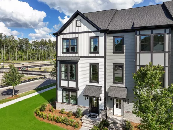 Summerville, SC 29486,242 Somerset Acres Dr
