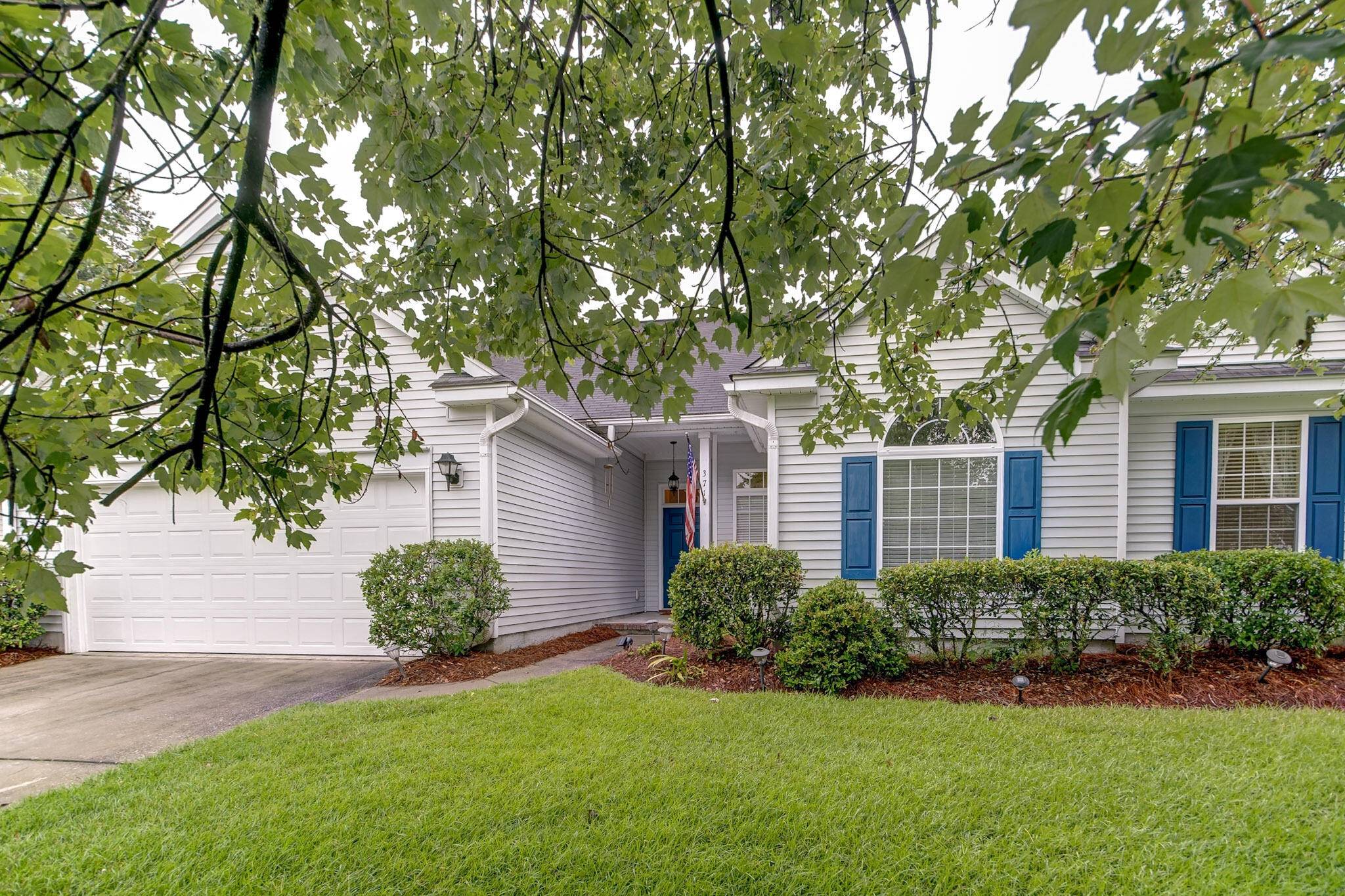 Charleston, SC 29414,371 Cabrill Dr