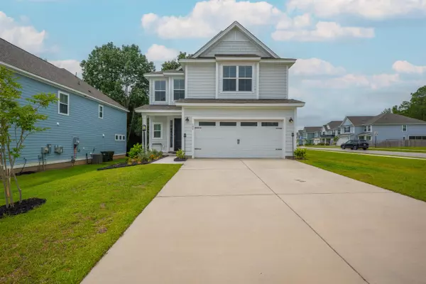109 Abbey Terrace Rd, Moncks Corner, SC 29461