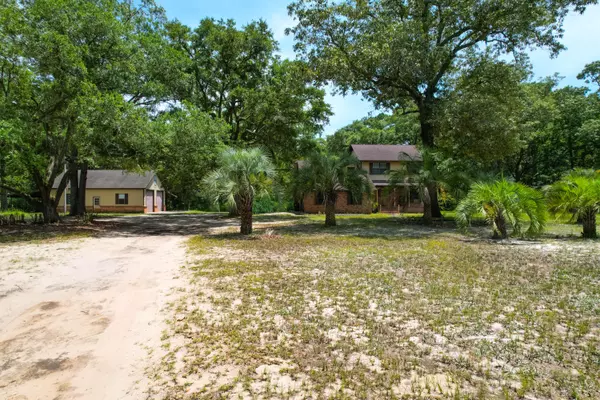 1660 Boyd N Hayes Rd, Johns Island, SC 29455