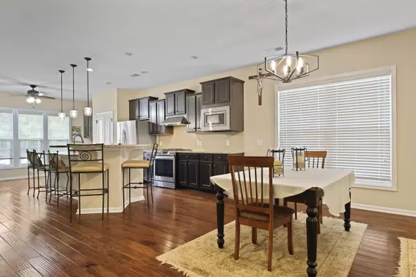 Summerville, SC 29486,604 Eastern Isle Ave