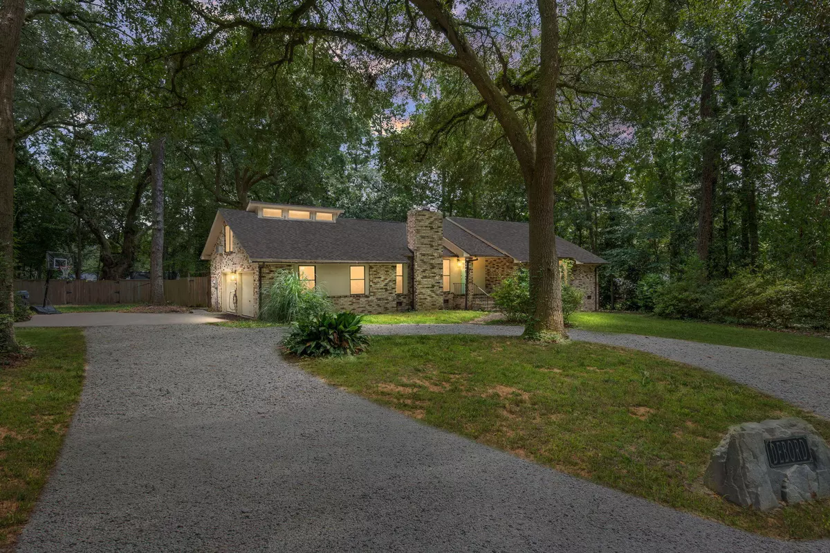 Summerville, SC 29485,127 Newington Rd