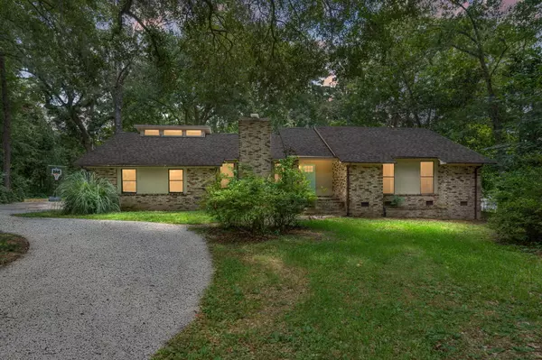 Summerville, SC 29485,127 Newington Rd