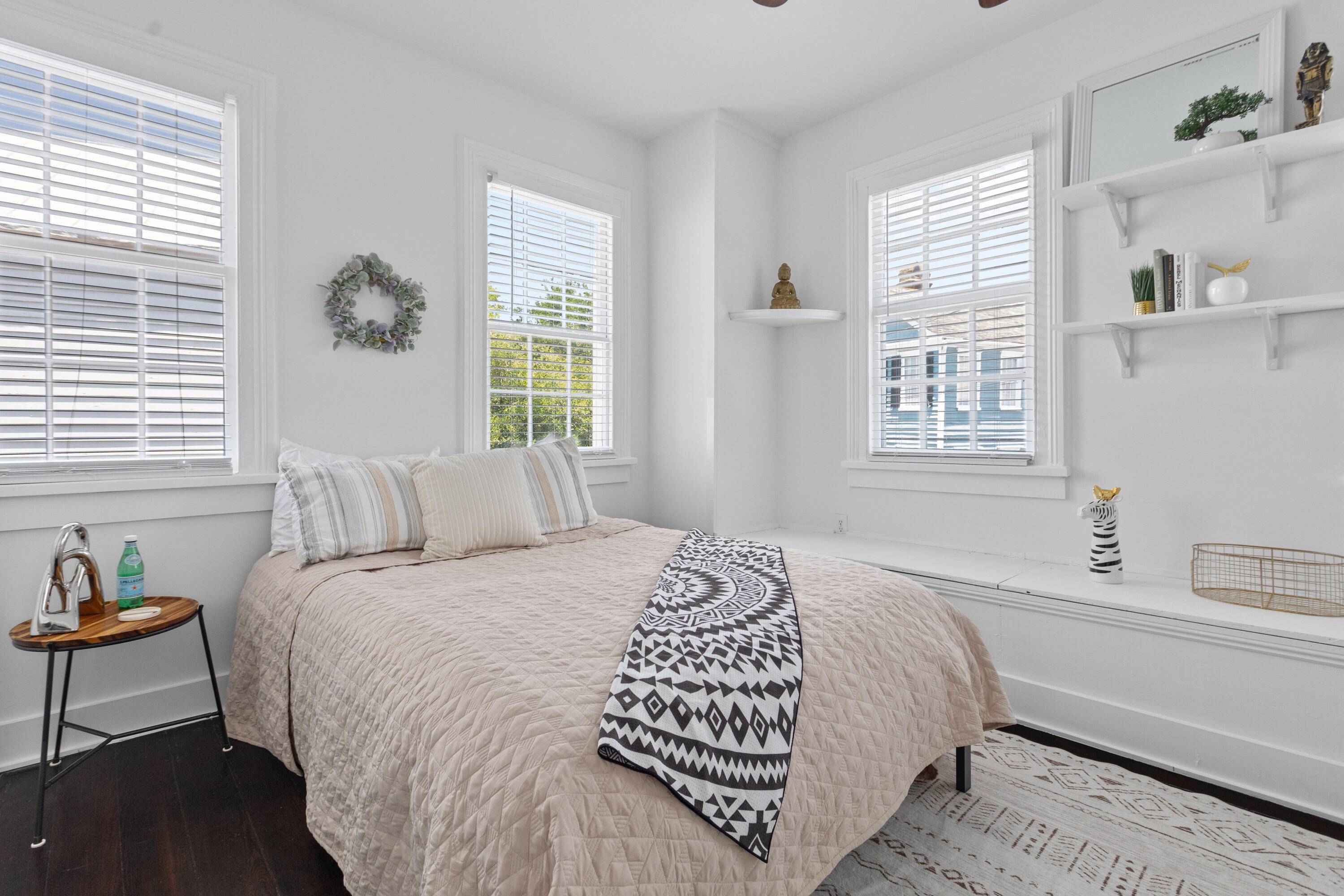 Charleston, SC 29403,5 Jasper St
