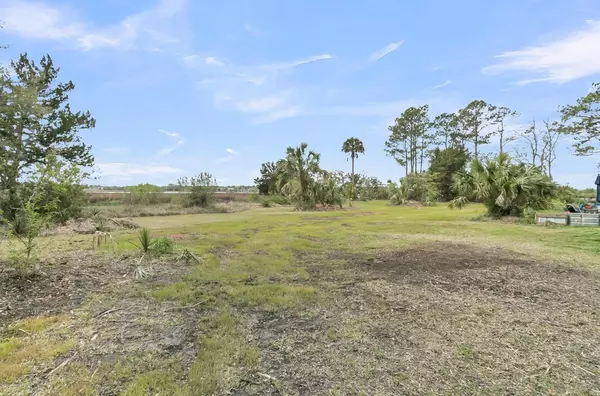 North Charleston, SC 29405,4701 Apple St