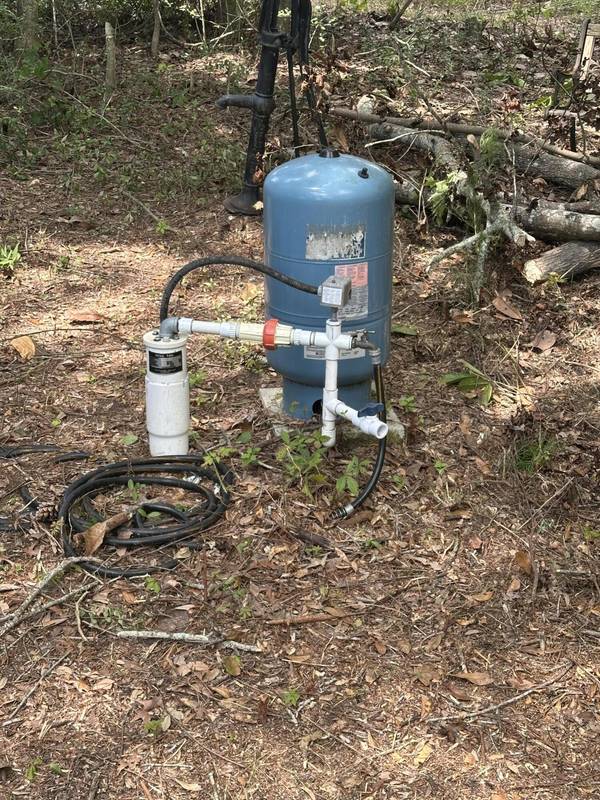 Mcclellanville, SC 29458,506 Society Rd