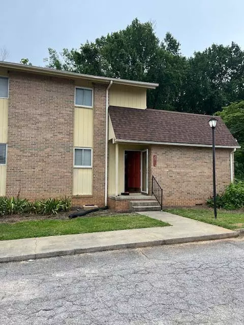 Orangeburg, SC 29118,2354 Northview Dr #2a