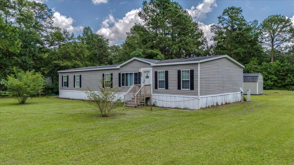226 Swanson Dr, Summerville, SC 29483