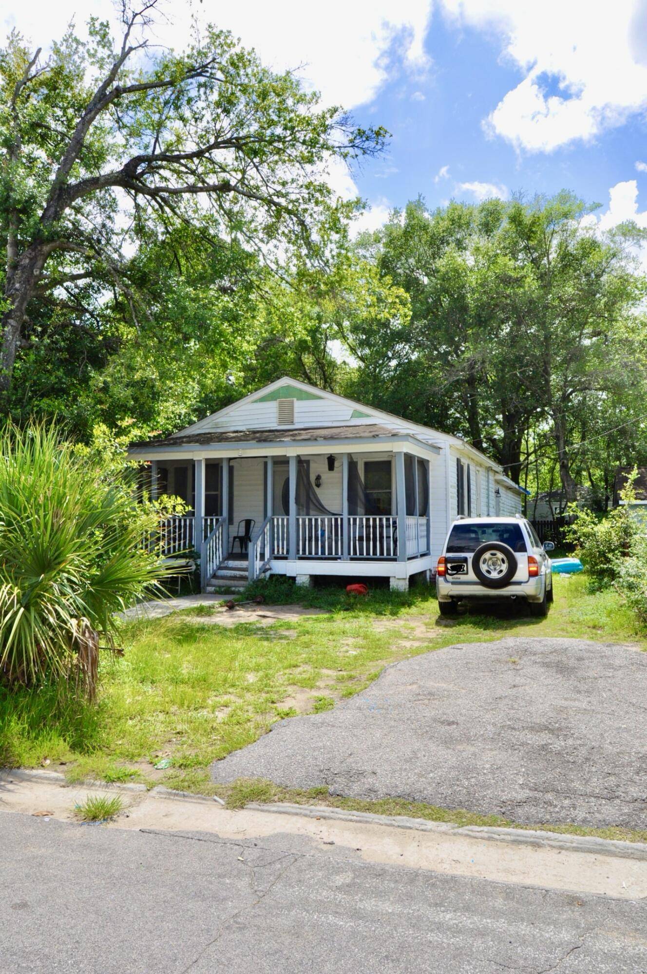 North Charleston, SC 29405,2264 Bailey Dr
