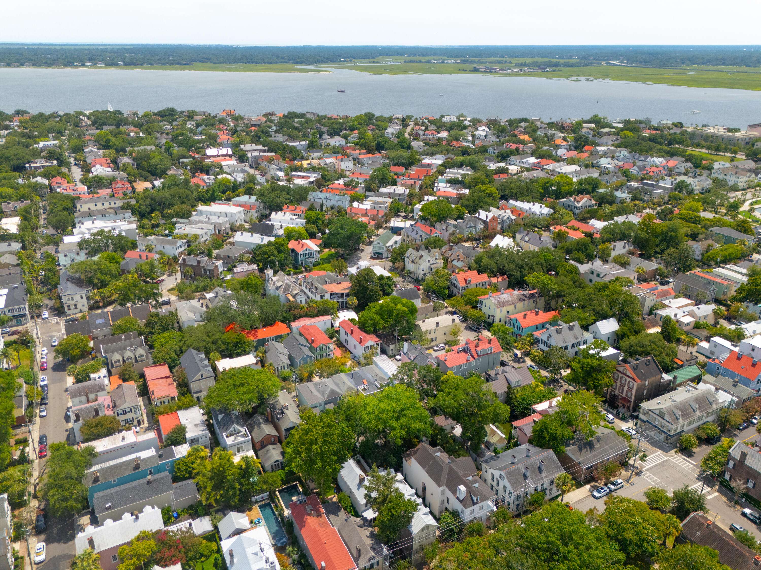 Charleston, SC 29401,18 Short St