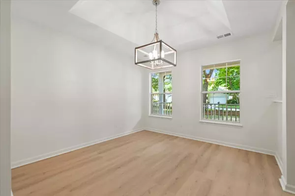 Mount Pleasant, SC 29466,3225 Heathland Way