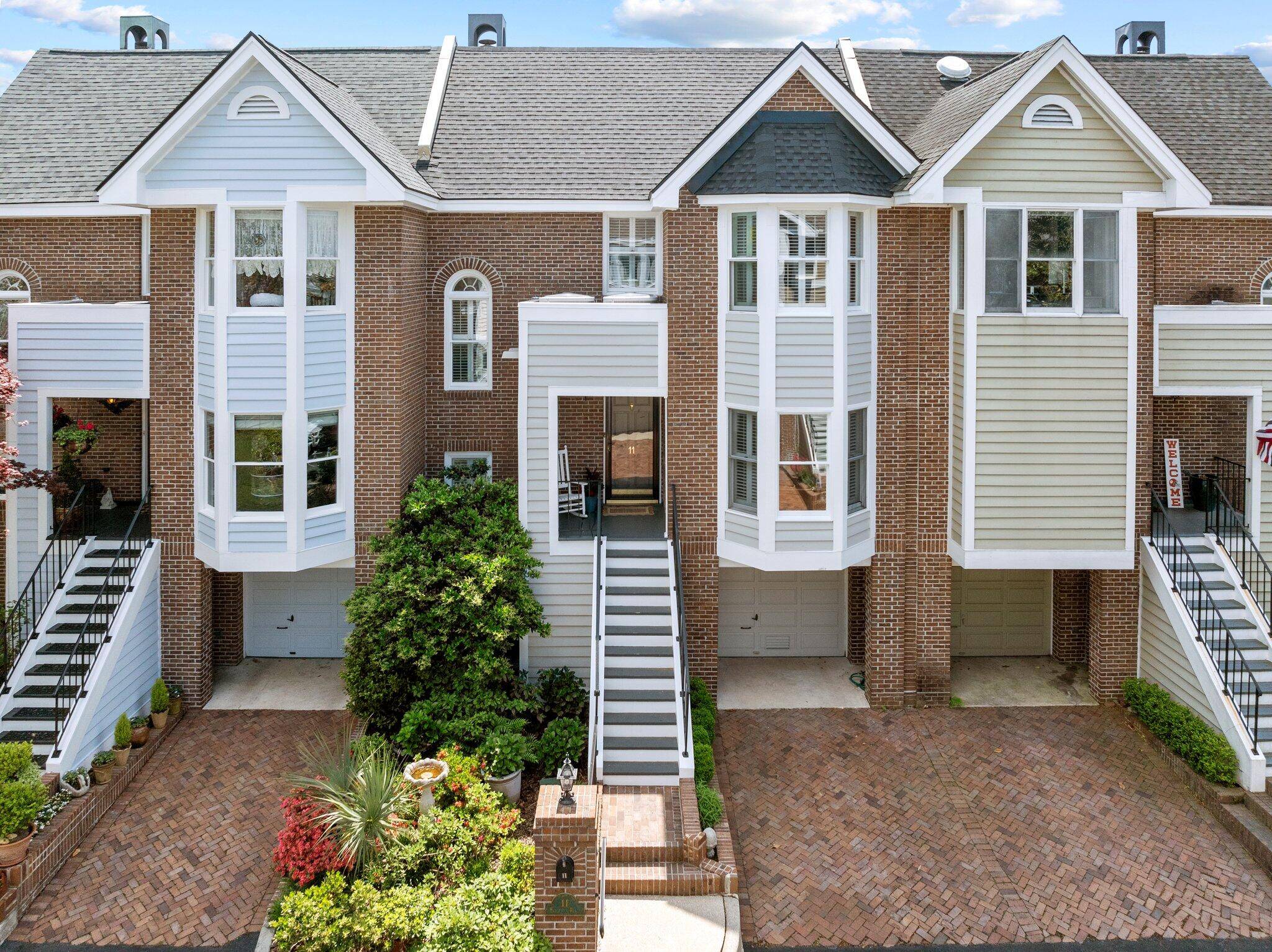 11 Harleston Pl, Charleston, SC 29401