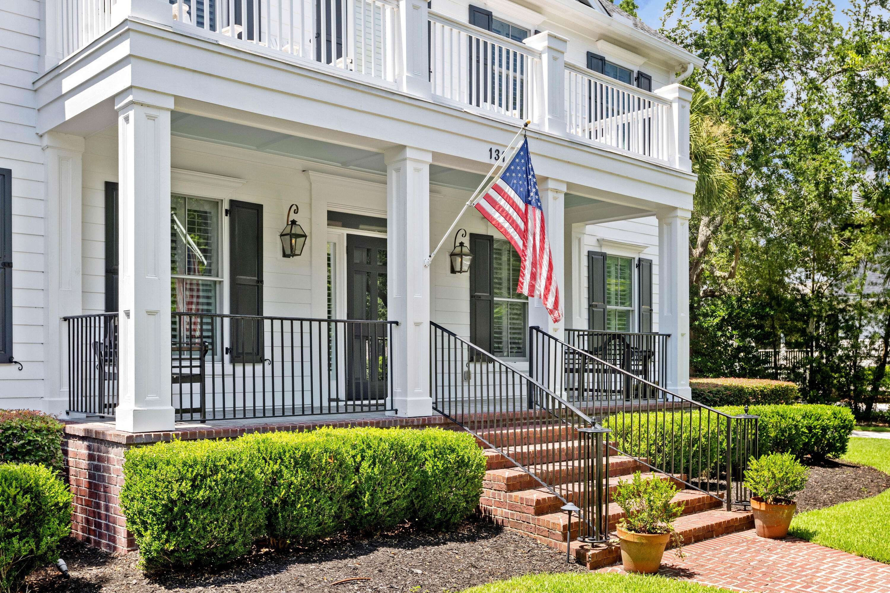 Daniel Island, SC 29492,131 Balfour St