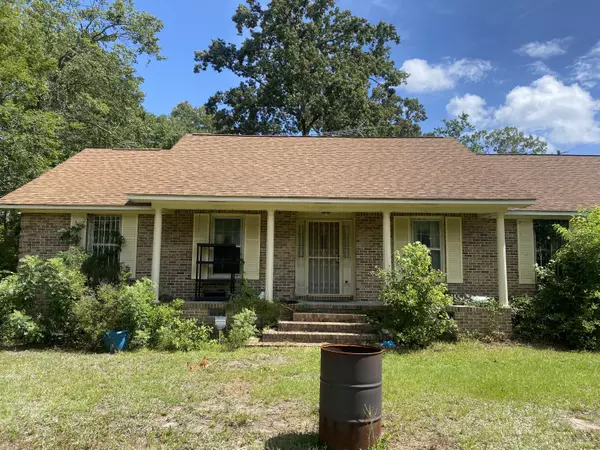 Eutawville, SC 29048,299 Broughton Dr