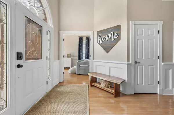 North Charleston, SC 29420,8712 E Fairway Woods Cir