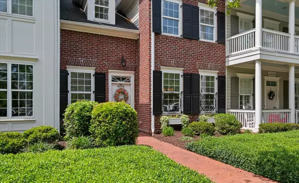 Mount Pleasant, SC 29466,1781 Tennyson Row #6