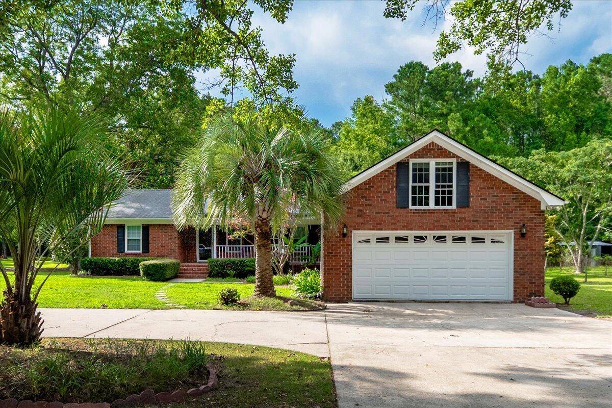 Ridgeville, SC 29472,481 School St