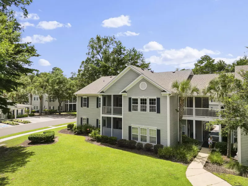 1608 Whitby Ln, Charleston, SC 29414