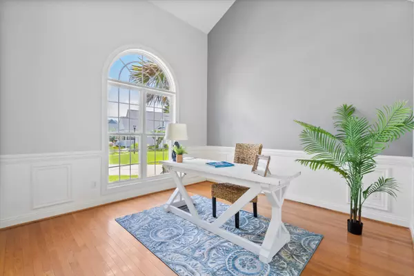Summerville, SC 29485,5021 Robeson Pl