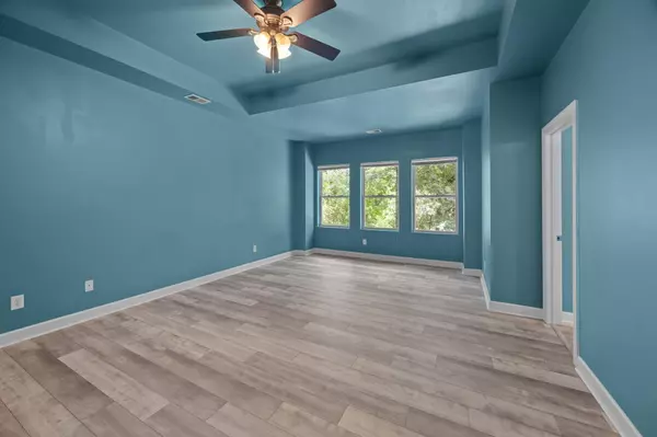 North Charleston, SC 29420,8464 Athens Way